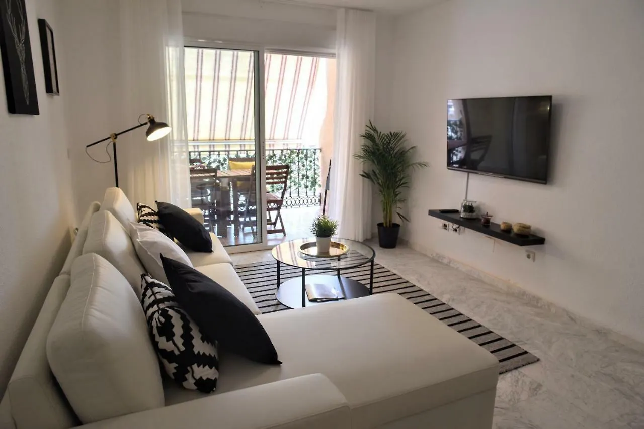 Homely Malaga Don Cristian Con Parking Privado 0*,  스페인